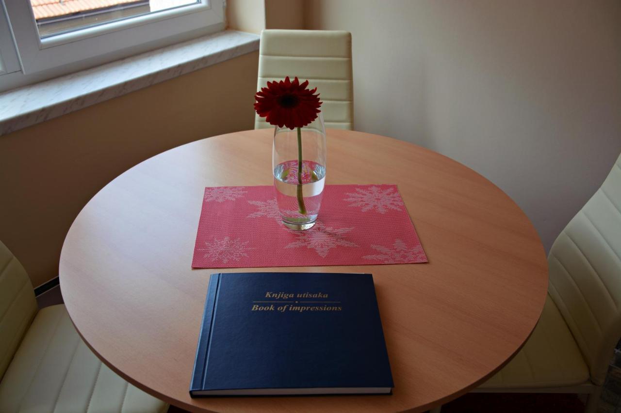 Apartman Trg Višegrad Eksteriør billede